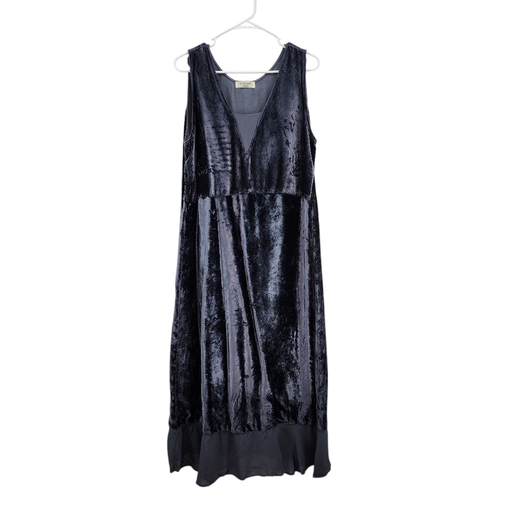 A La Mode Vintage Women's V-neck Velvet A-line Midi Dress